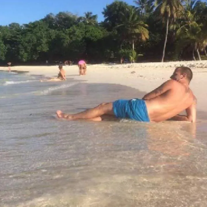 Slave Photo On Jungo Live