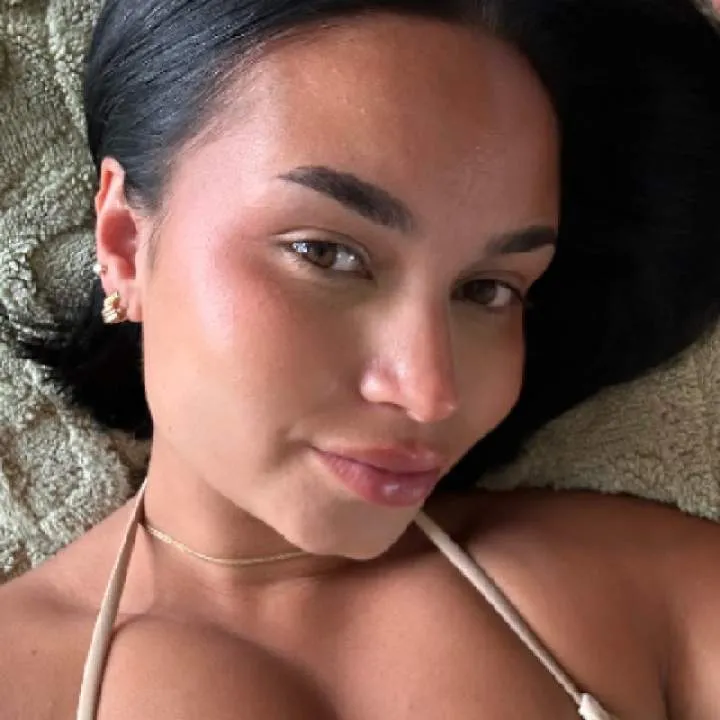 Amelia69 Photo On Jungo Live