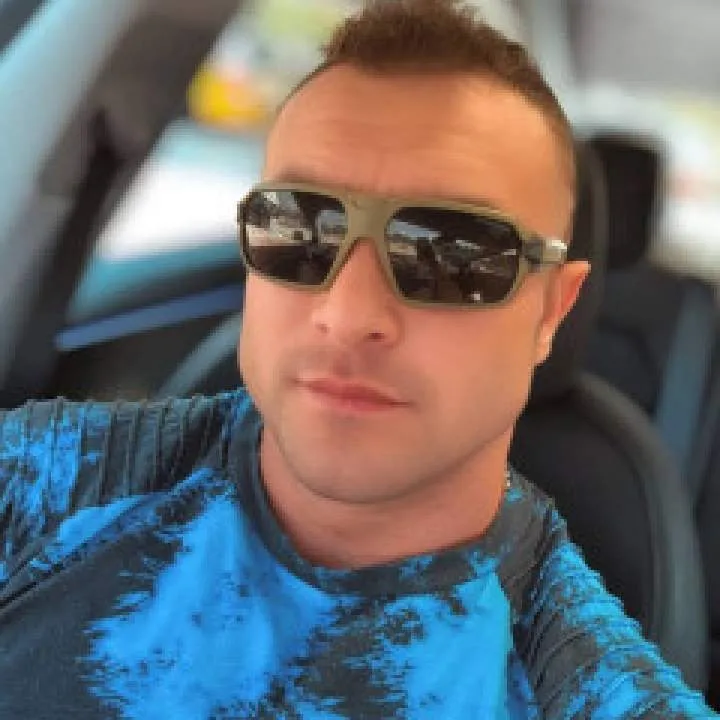 Nando Photo On Jungo Live