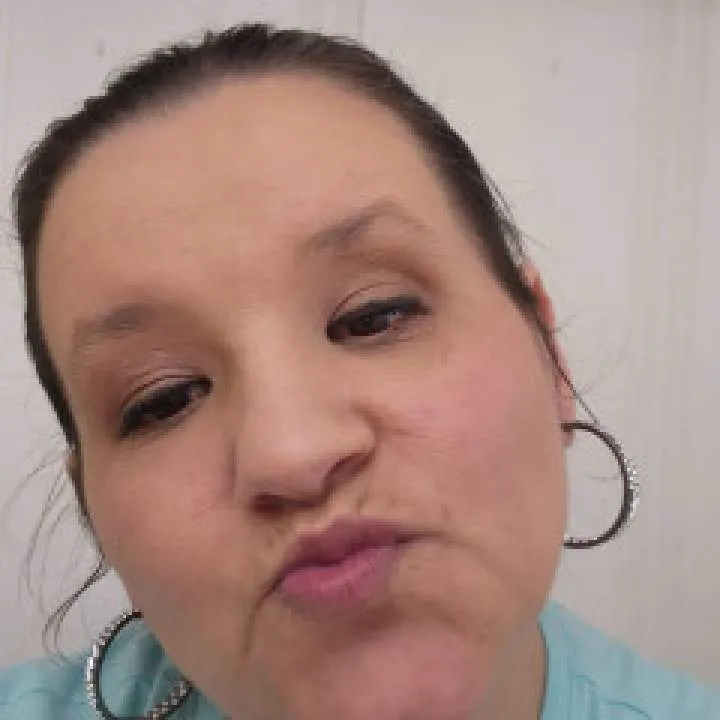 Caringmarie Photo On Jungo Live