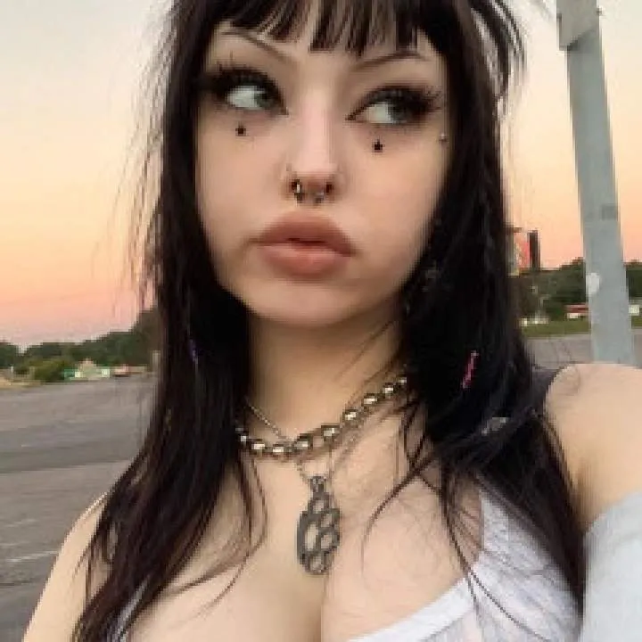 Ashley.... Photo On Jungo Live