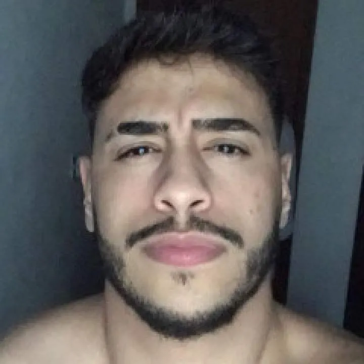 Azini Photo On Jungo Live