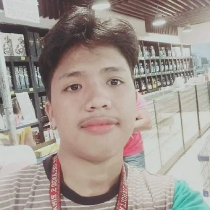 Rence Photo On Jungo Live