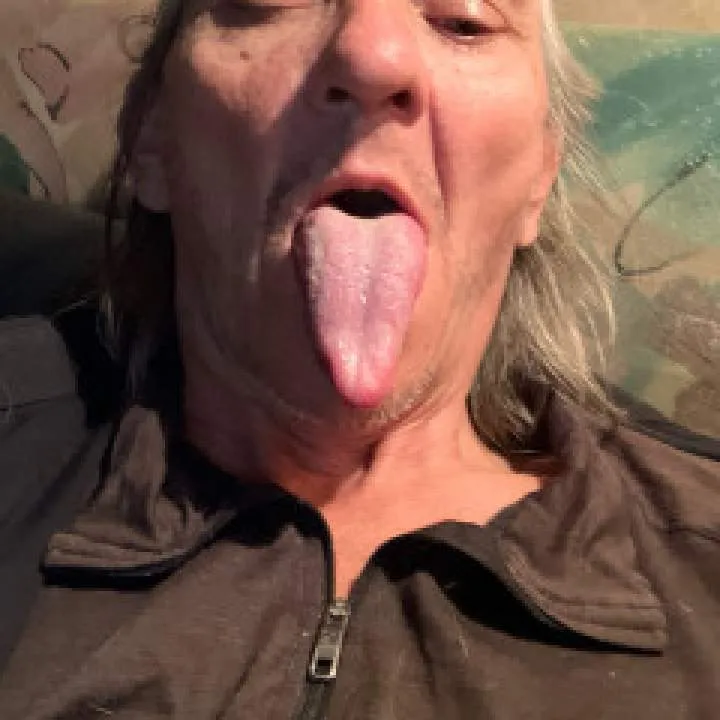 Submissive Photo On Jungo Live