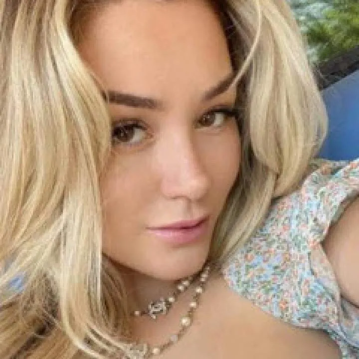 Kate Photo On Jungo Live