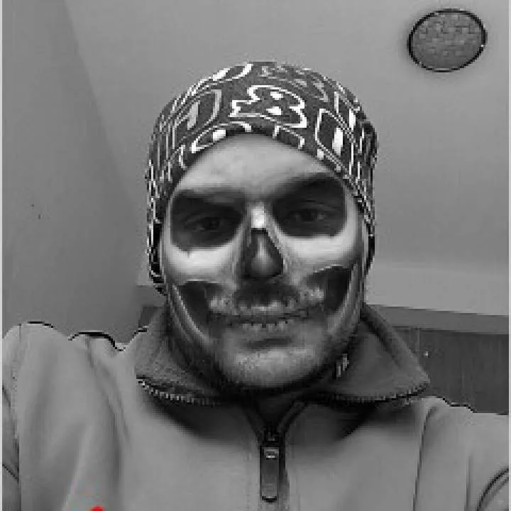 Rocker Photo On Jungo Live