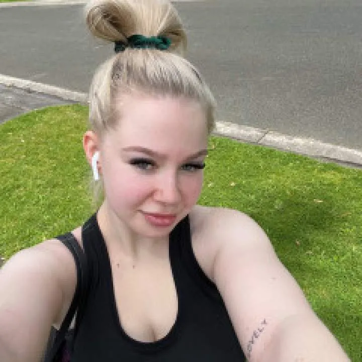 Emily Photo On Jungo Live