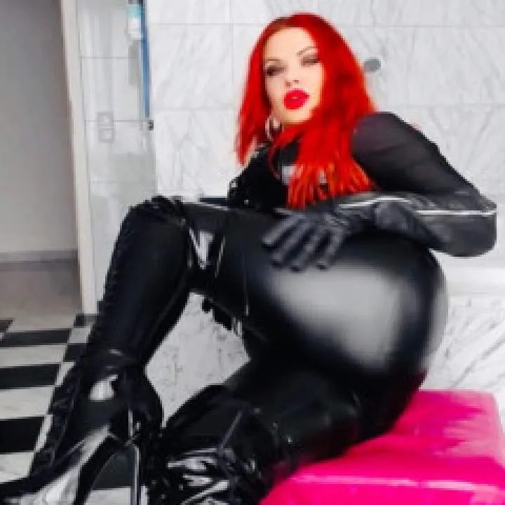 Mistress Photo On Jungo Live