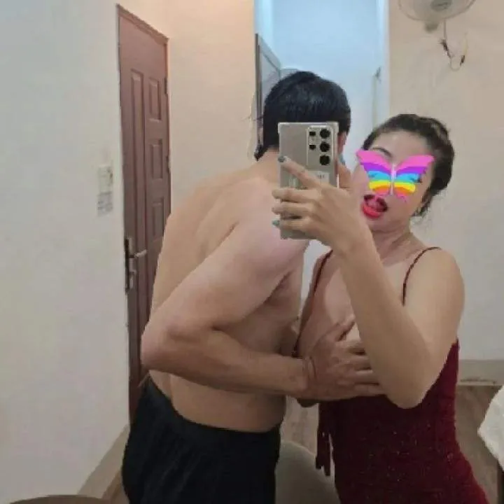 Anna Call Show Photo On Jungo Live