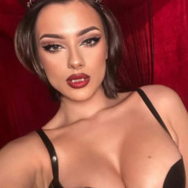 Lady Perse Photo On Jungo Live