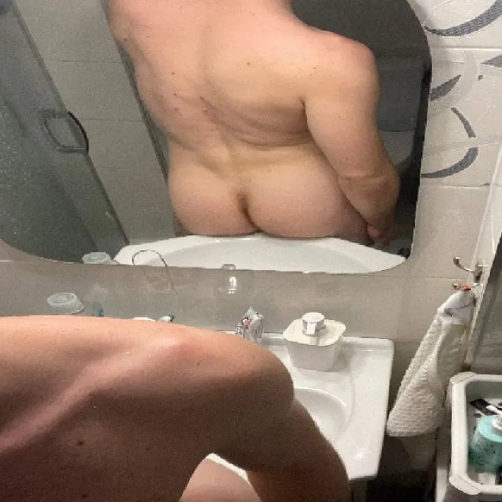 Sluttt7 Photo On Jungo Live