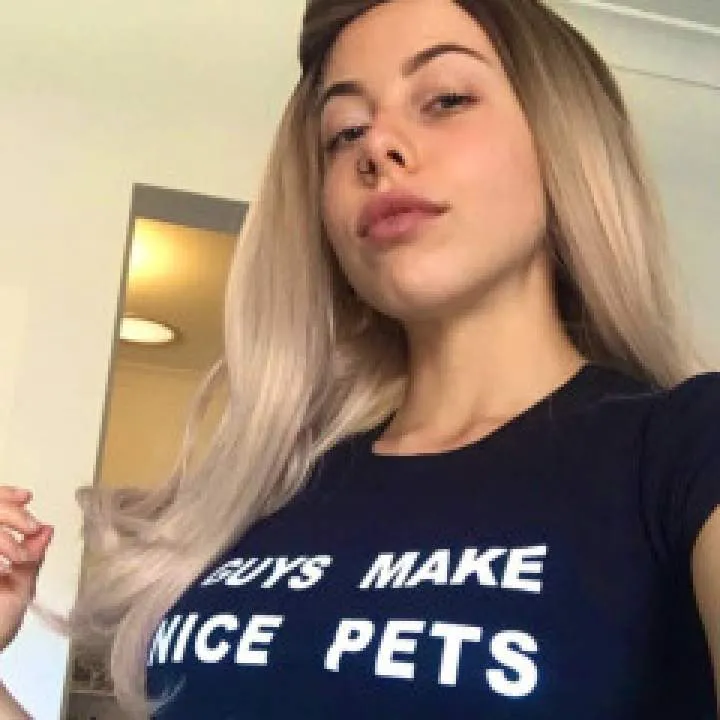 Seductress_chloe Photo On Jungo Live
