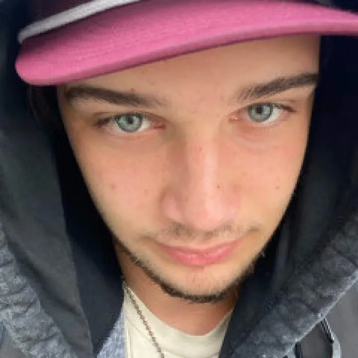 Gavin Welch Photo On Jungo Live