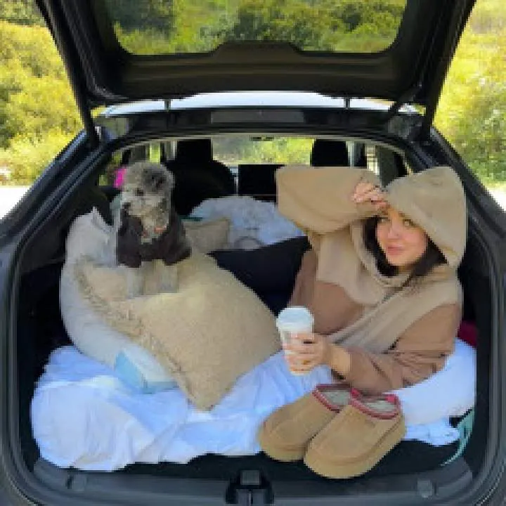 Lady Lydia Photo On Jungo Live