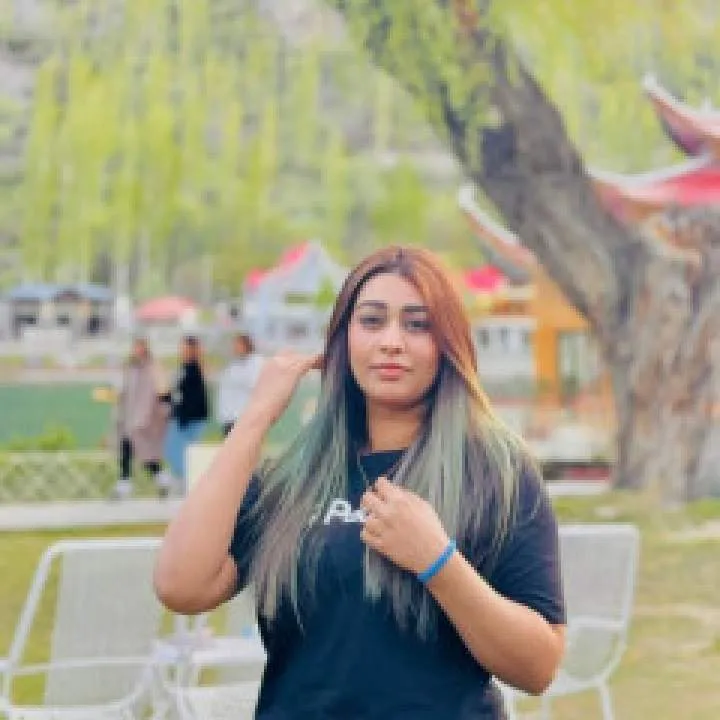 Big Tots Photo On Jungo Live