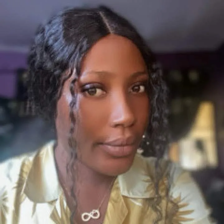 Vee Photo On Jungo Live