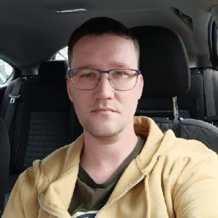 Dan.... Photo On Jungo Live