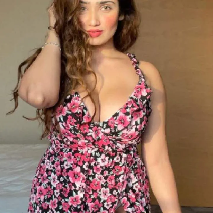 Nisha Photo On Jungo Live