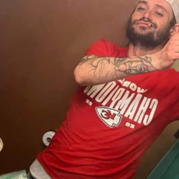 Markeslee Photo On Jungo Live