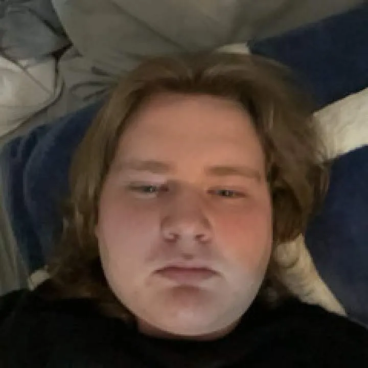 Thomas Photo On Jungo Live