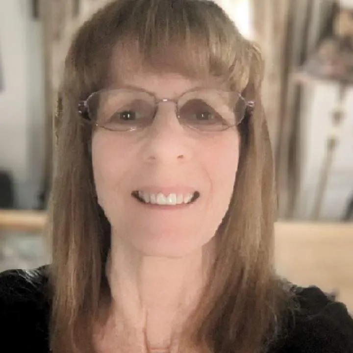 Gindy Photo On Jungo Live