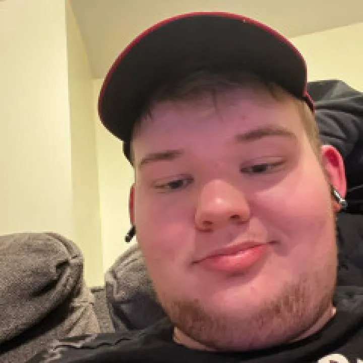 Hornyguyforu Photo On Jungo Live