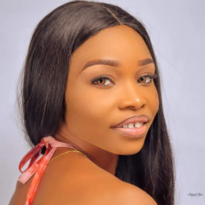 Claire Photo On Jungo Live