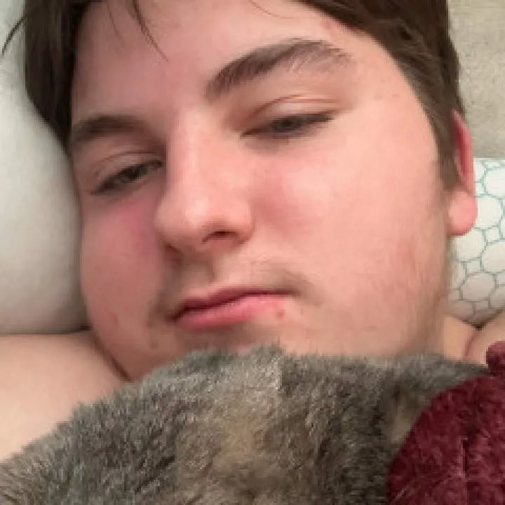 Yungjello Photo On Jungo Live