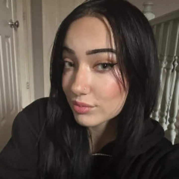 Mistress Jessie Photo On Jungo Live