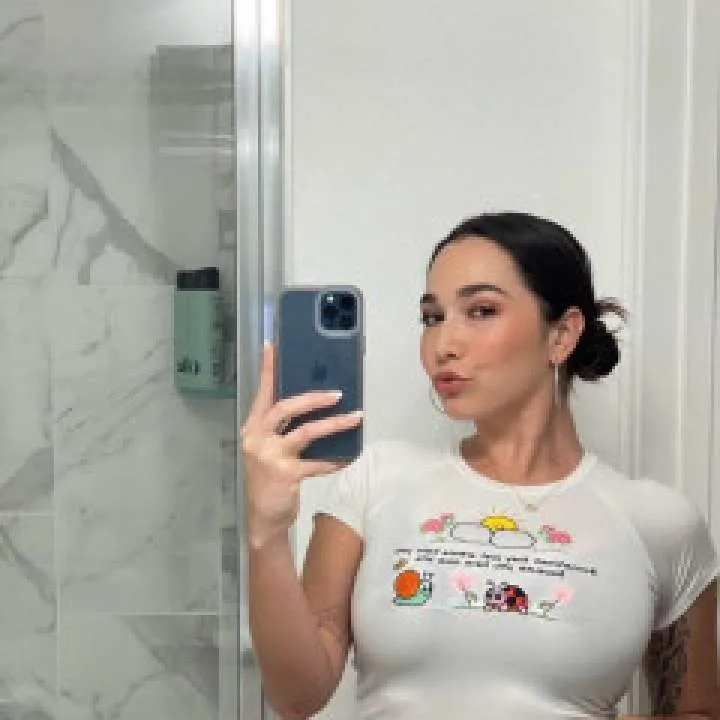 Bekkyrose Photo On Jungo Live