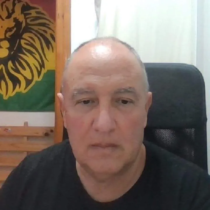 Shiro Devin Photo On Jungo Live