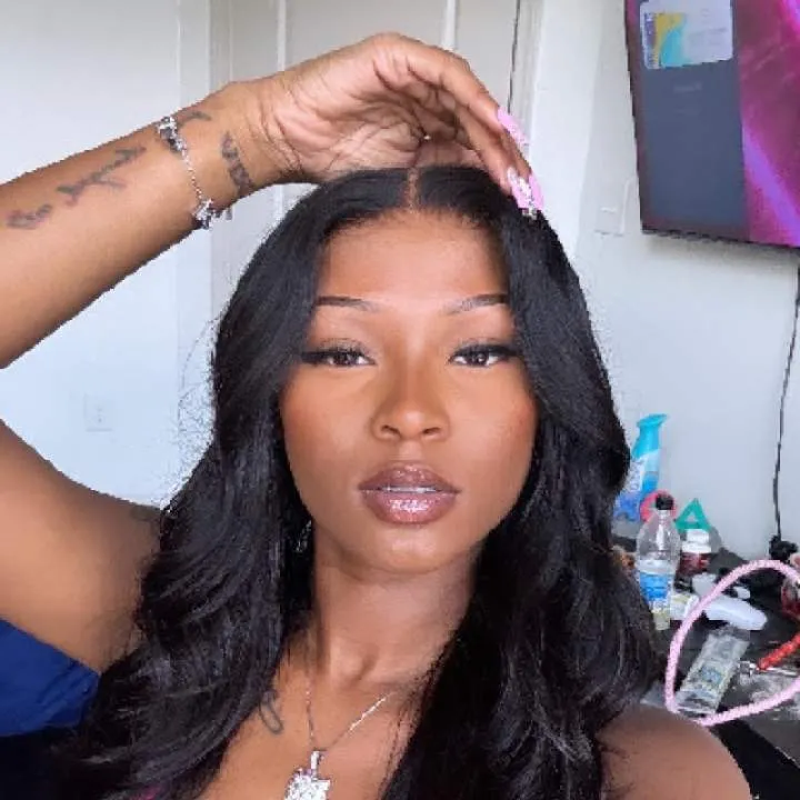 Sarah Vee Photo On Jungo Live