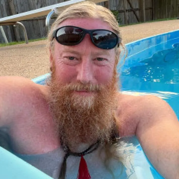 Rowdy Photo On Jungo Live