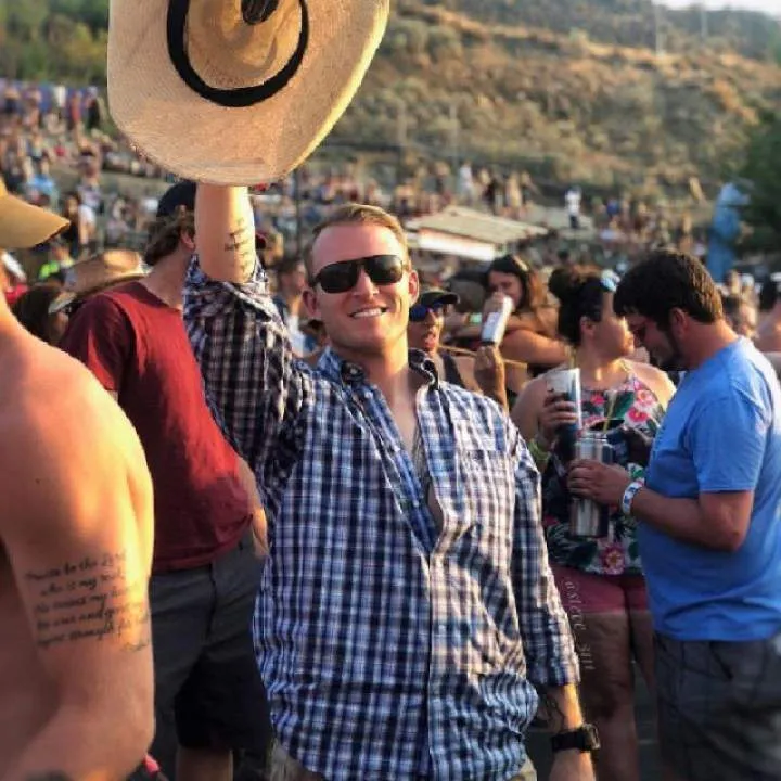 Steve Photo On Jungo Live