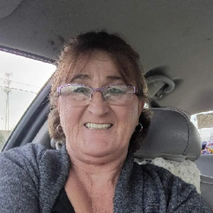 Stevieann Photo On Jungo Live