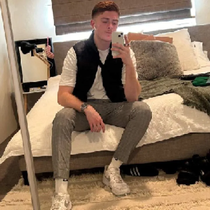 Seb Photo On Jungo Live