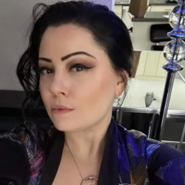 Viccky Photo On Jungo Live