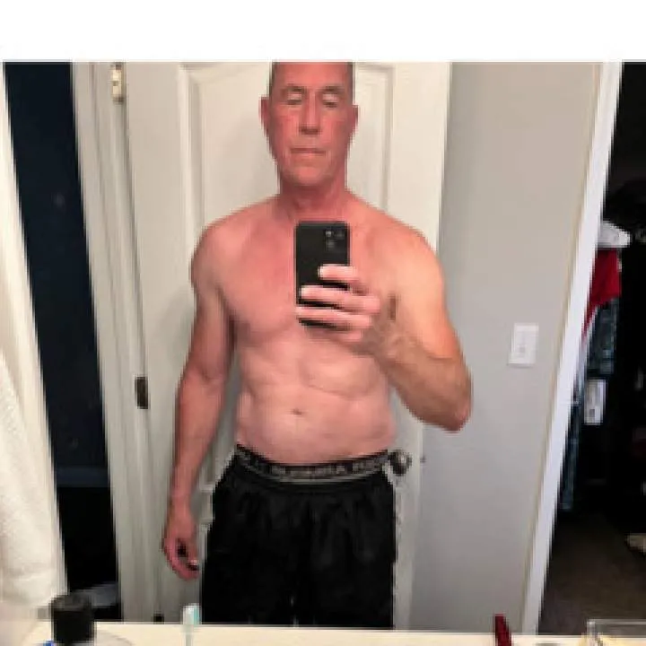 Kneelarmstrong Photo On Jungo Live