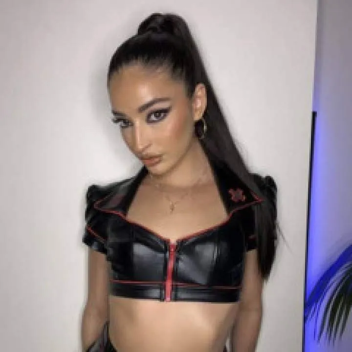 Angela White Photo On Jungo Live