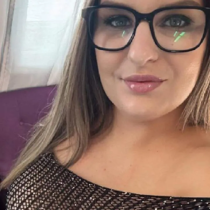 Kinkygoddess Photo On Jungo Live