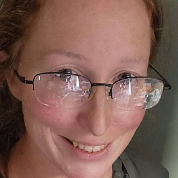 Kneelbeforeme Photo On Jungo Live