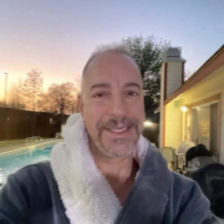 Paw.... Photo On Jungo Live