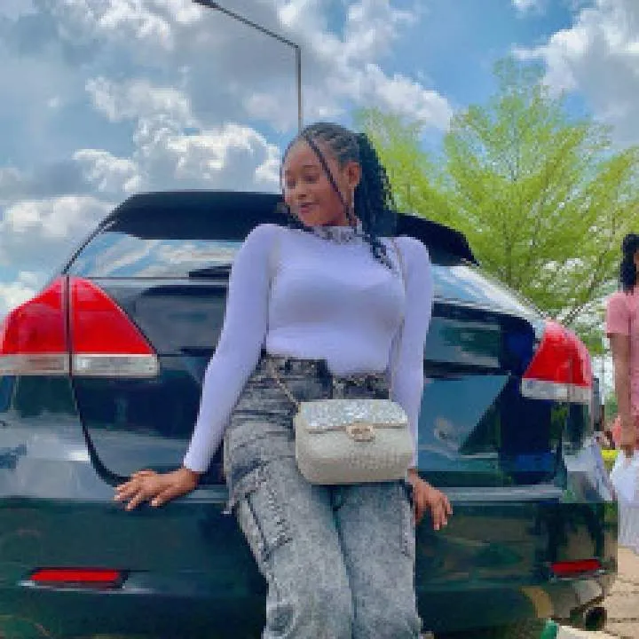 Louisa Photo On Jungo Live