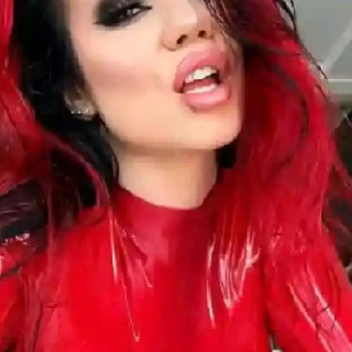 Mistress Starfuckmodel Photo On Jungo Live