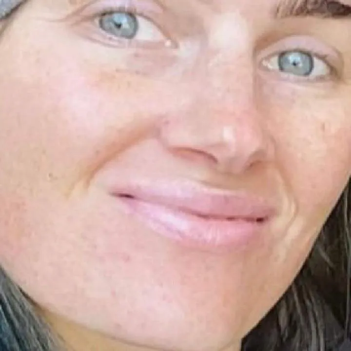 Christine12 Photo On Jungo Live