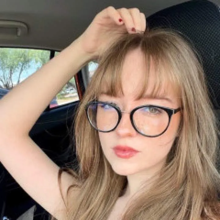 Queen Kerstie Photo On Jungo Live