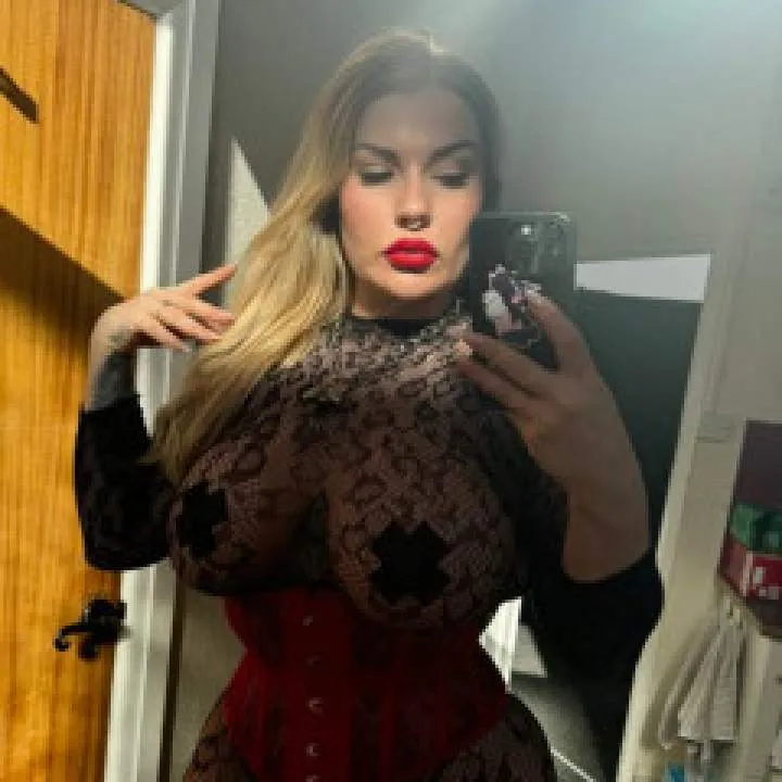 Poison And I Photo On Jungo Live