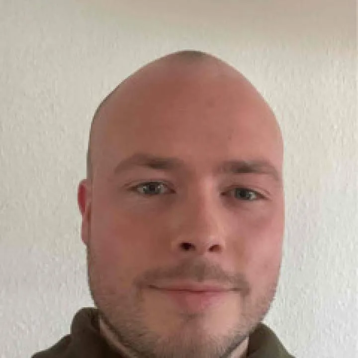 Till Photo On Jungo Live