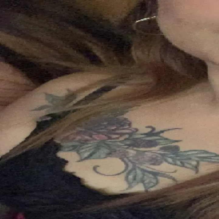 Ella Photo On Jungo Live