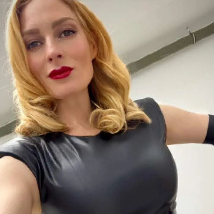 Domlola Photo On Jungo Live